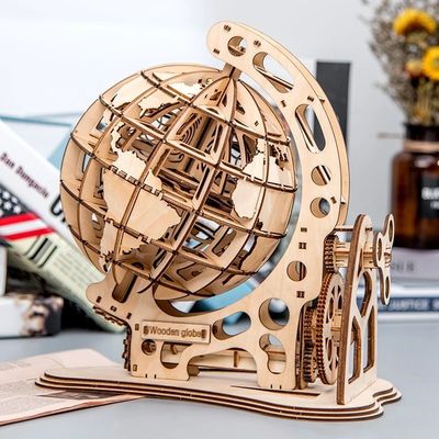 il puzzle di legno perpetuo del blocco 3D gioca il modello meccanico di legno