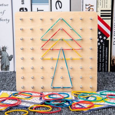 Bordo grafico di Toy Math Wooden Blocks Montessori di per la matematica di legno del chiodo del legame dei bambini 15cm