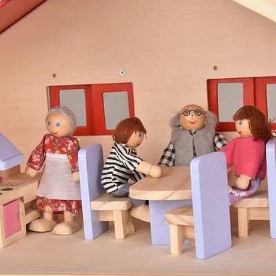Casa delle bambole di Mini Dollhouse Furniture Wooden Miniature del garage dei bambini DIY 55.5cm
