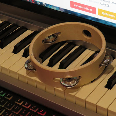 Bambino di legno del tamburino del Handbell musicale di legno dei giocattoli di BeBe 15cm