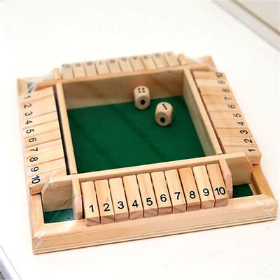 Insieme di scacchi di legno dei pezzi degli scacchi dei bambini 91mm della famiglia dei bambini di legno di attività
