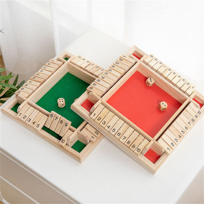 Insieme di scacchi di legno dei pezzi degli scacchi dei bambini 91mm della famiglia dei bambini di legno di attività