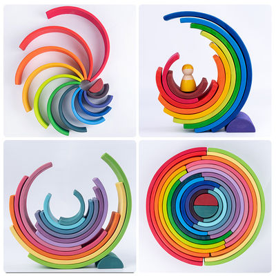 Scultura di legno naturale del laser del bambino dell'impilatore dell'arcobaleno del gioco 60cm