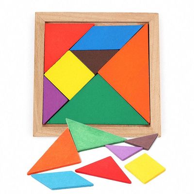 Il bambino di legno del quadrato 11cm Montessori gioca un puzzle di 7 pezzi