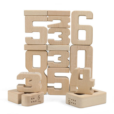 Particelle elementari di legno Toy Number Montessori dei giochi di Jenga