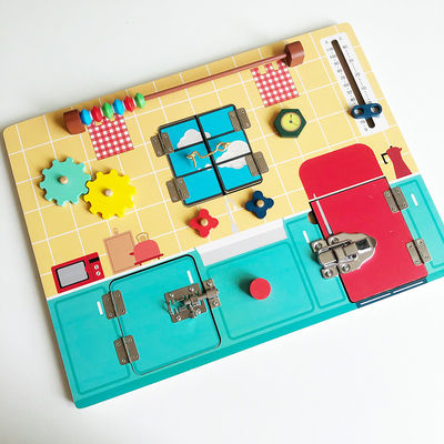 Bordo di legno di attività di Montessori di sviluppo di cognizione dei bambini