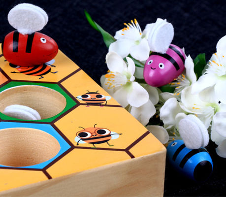 Gioco di legno di coordinazione mano-occhio di Montessori per istruzione iniziale dei bambini