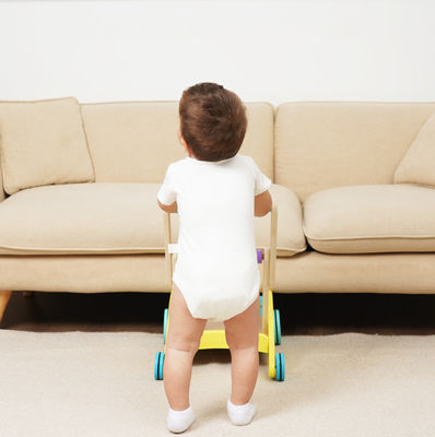 La doppia piattaforma Toy Shopping Trolley di legno dei bambini