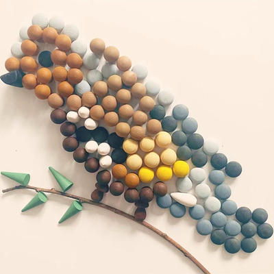 Il bambino che il costruttore di legno ha messo l'arcobaleno di legno nordico blocca il bambino educativo G del bambino dei bambini dei giocattoli di Montessori delle parti sciolte