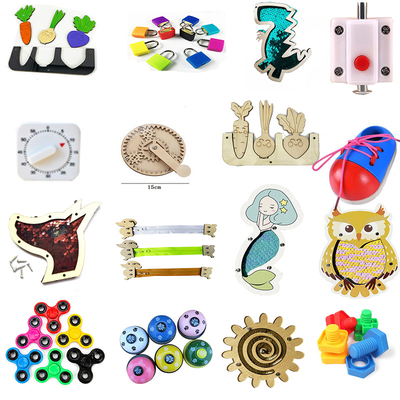 Bambino occupato di sviluppo di intelligenza di Chip Skill Training Game Puzzle di legno dei bambini dei giocattoli di Montessori degli accessori del bordo DIY del bambino