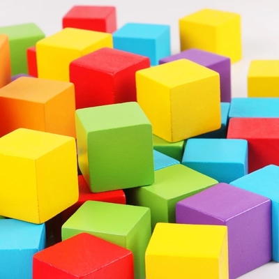 Particelle elementari di legno variopinte Toy Baby Color dei cubi e giocattoli educativi di legno di forma geometrica per Chil