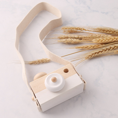 Rendiamo a 1Pc il bambino che di legno i giocattoli adattano i giocattoli di Montessori dei pendenti di legno della macchina fotografica per il regalo attuale di legno di professione d'infermiera di Diy dei bambini