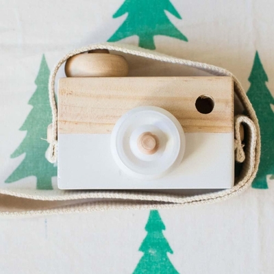 Rendiamo a 1Pc il bambino che di legno i giocattoli adattano i giocattoli di Montessori dei pendenti di legno della macchina fotografica per il regalo attuale di legno di professione d'infermiera di Diy dei bambini