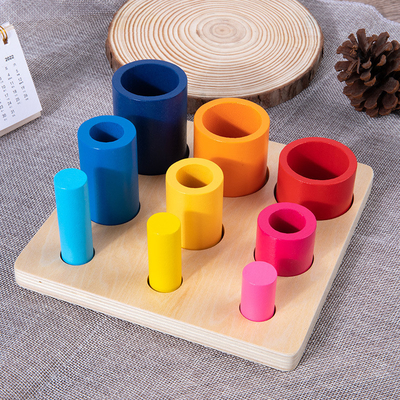 L'istruzione iniziale di legno che pensa il blocco rotondo sviluppa il giocattolo montato quadrato di coordinazione del bambino di intelligenza dei bambini