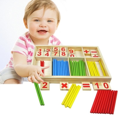 La figura blocca il conteggio del regalo educativo dei bambini di Montessori dei giocattoli di legno