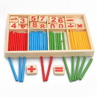 La figura blocca il conteggio del regalo educativo dei bambini di Montessori dei giocattoli di legno