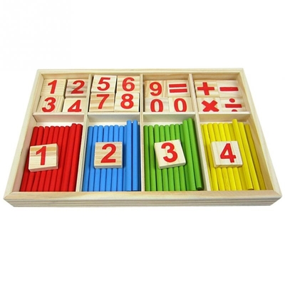 La figura blocca il conteggio del regalo educativo dei bambini di Montessori dei giocattoli di legno