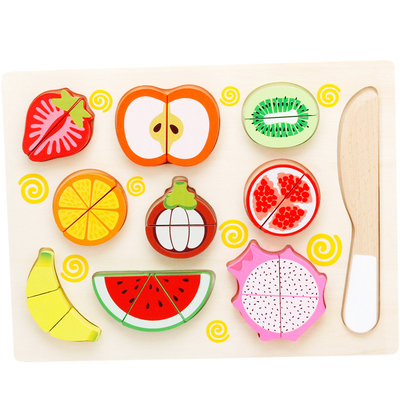 Taglio di legno della frutta delle verdure dei giocattoli della cucina fissato per i bambini